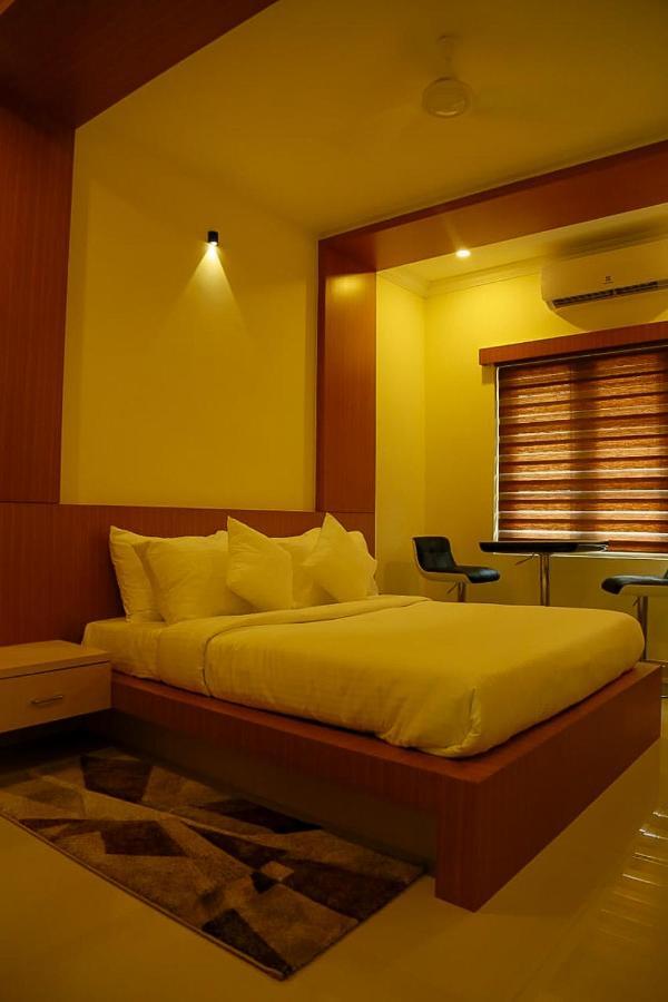 Sea Breeze Rest Inn Kannur Exterior photo