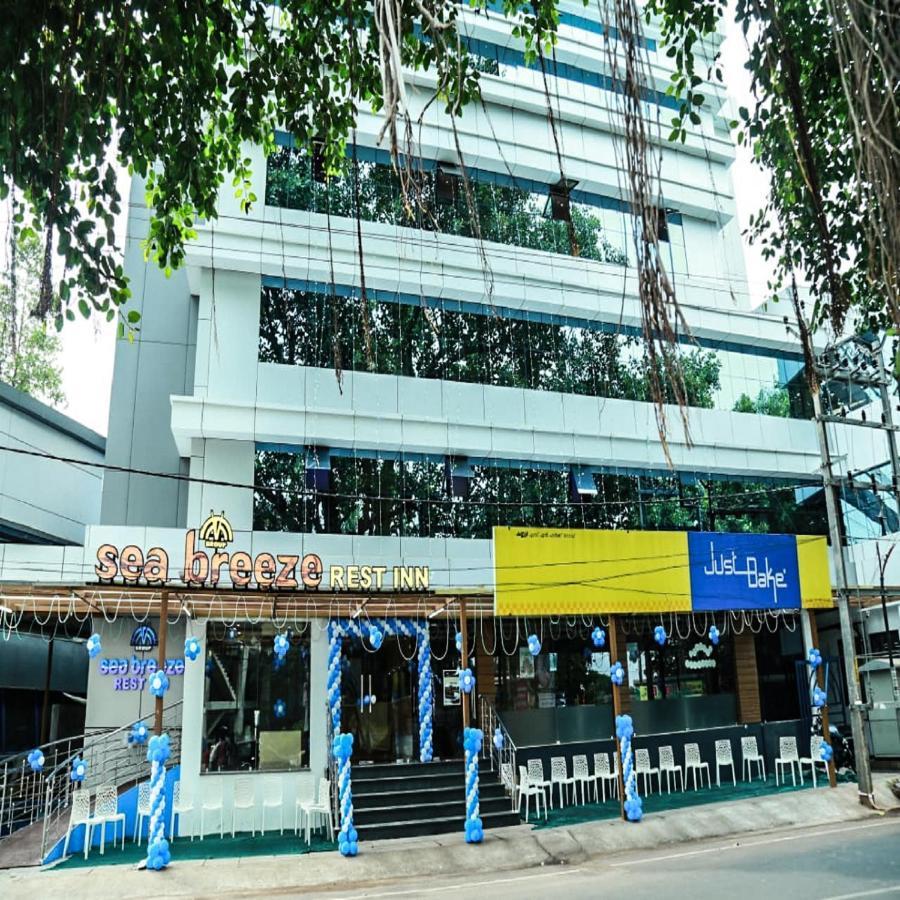 Sea Breeze Rest Inn Kannur Exterior photo